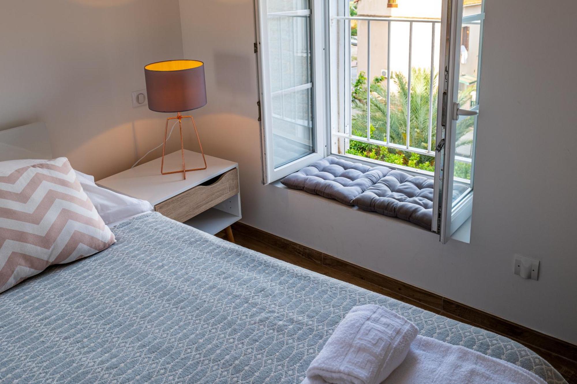 Duplex En Plein Centre *